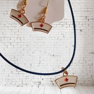 Nurse Hat Jewelry Set - Gold and White